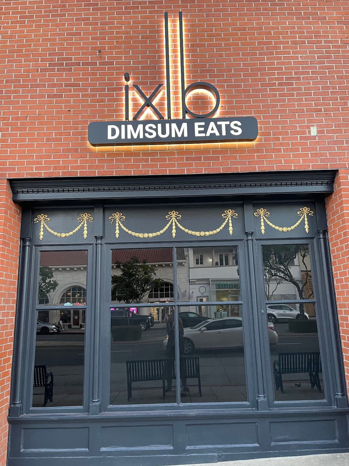 ixlb DimSum Eats