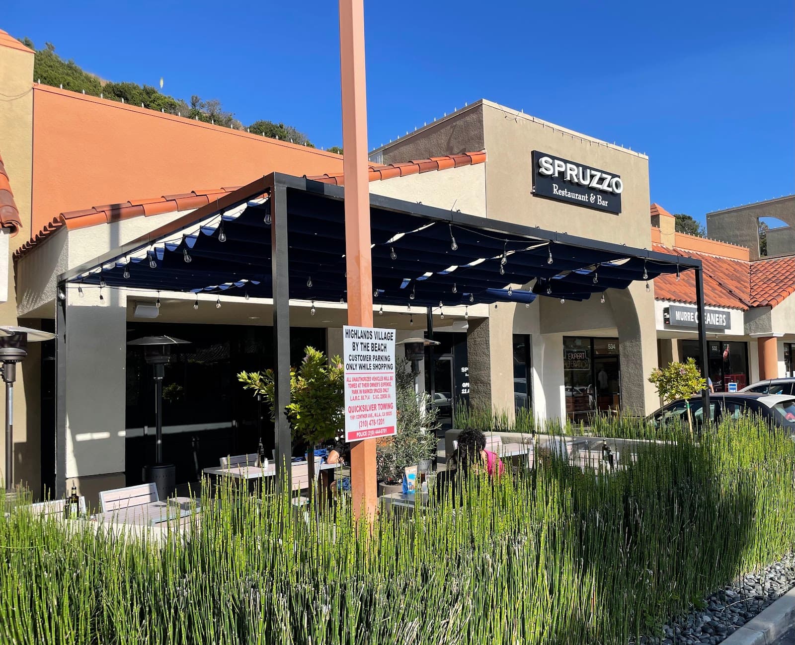 Spruzzo Restaurant & Bar