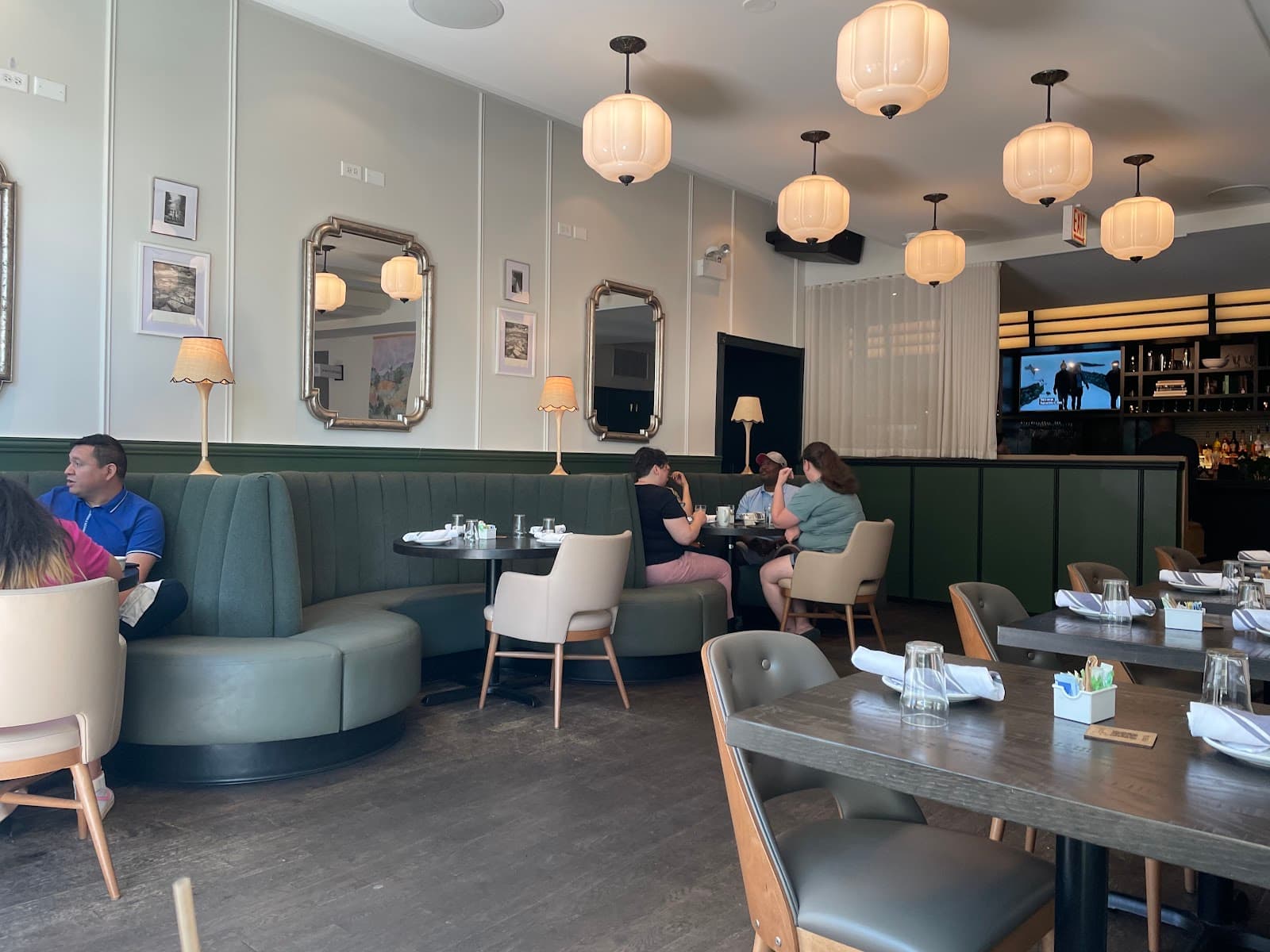 Sojourn Cocktail Lounge