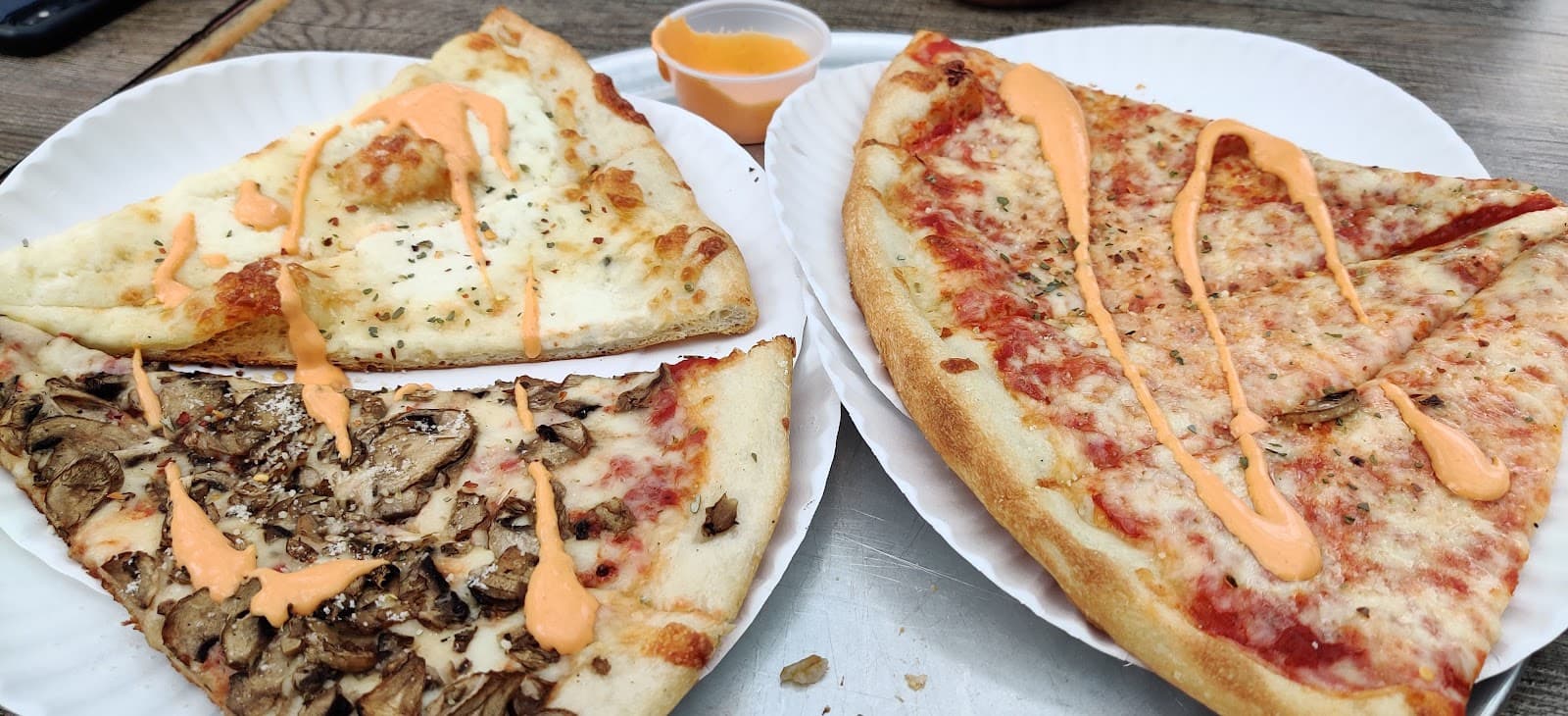 La Pizzeria