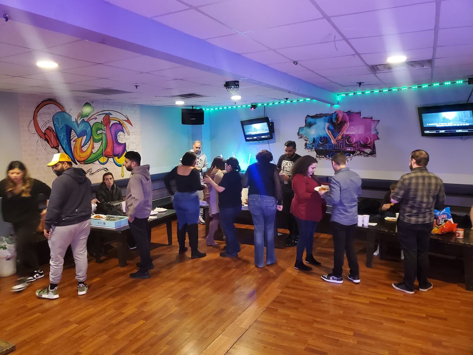 Volume Up Karaoke