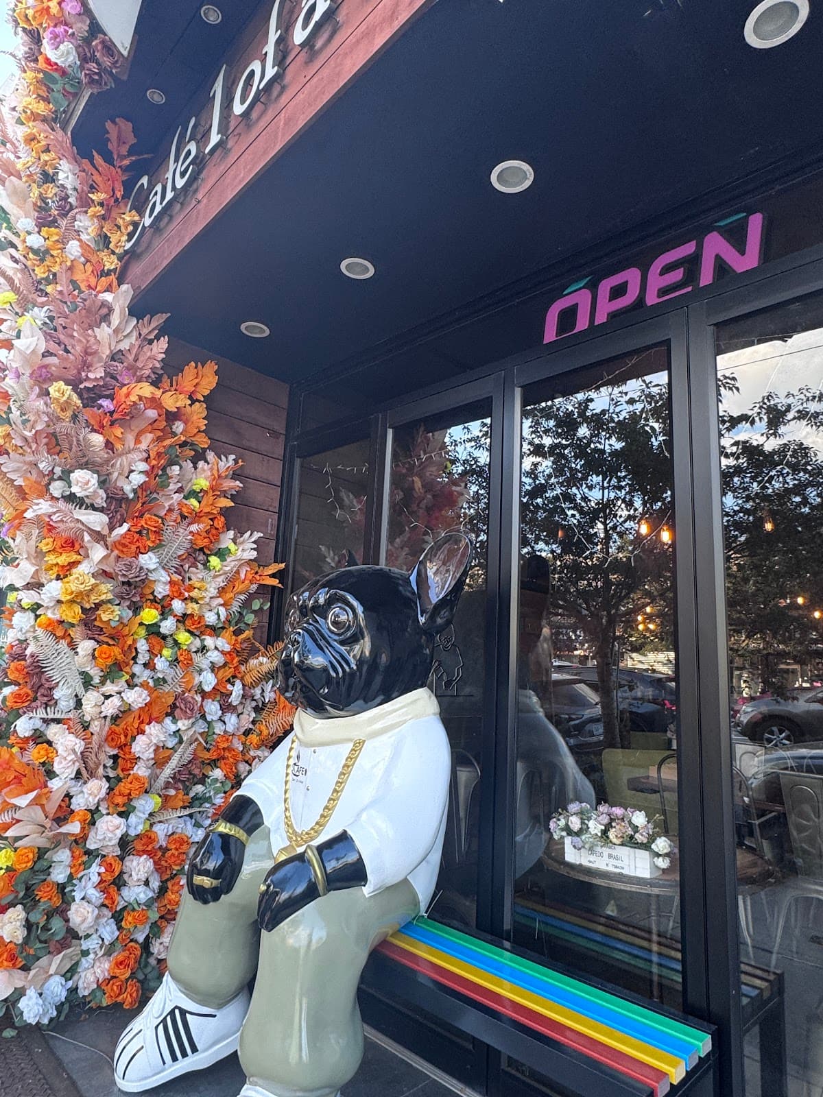 Cafe 1 Of A Kind