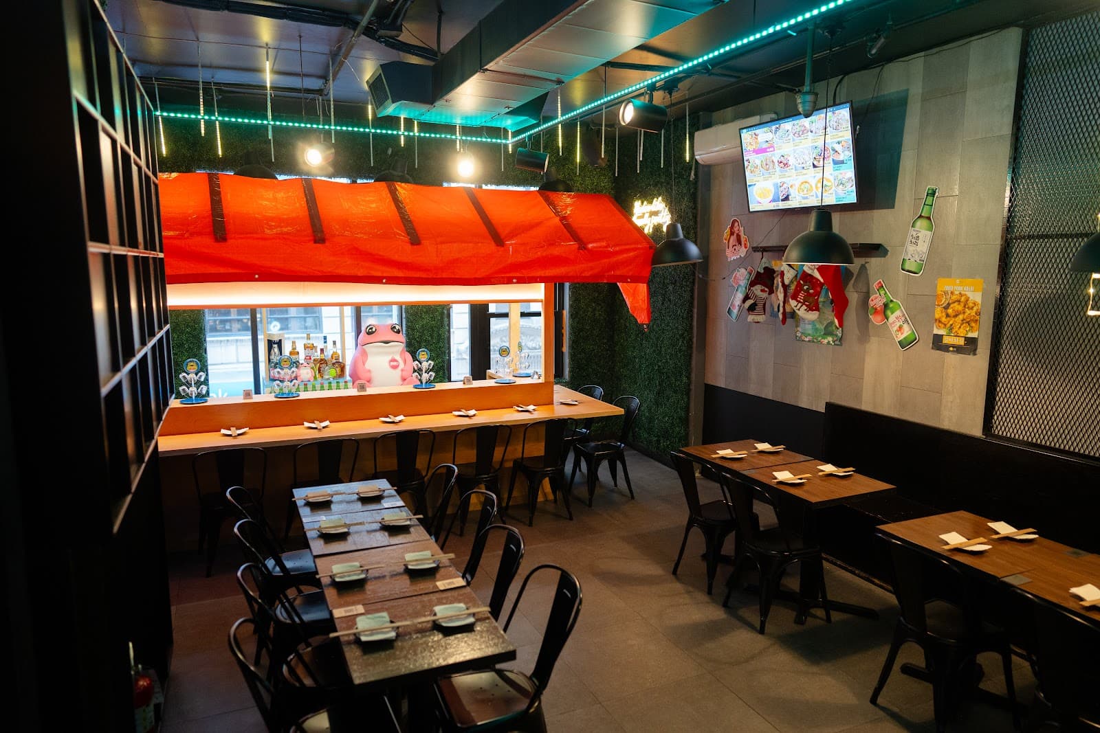 Anytime Kitchen 