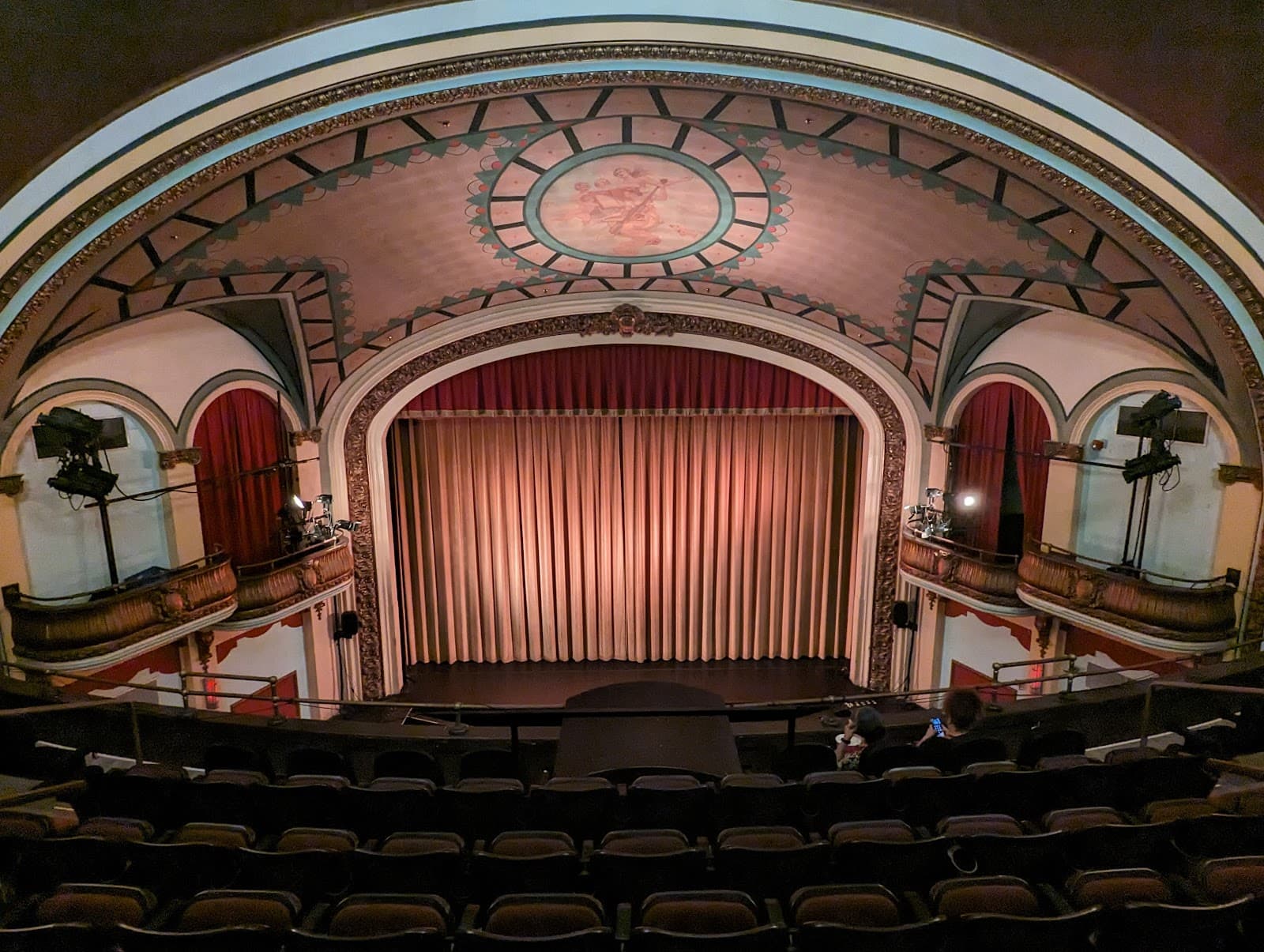 Somerville Theatre