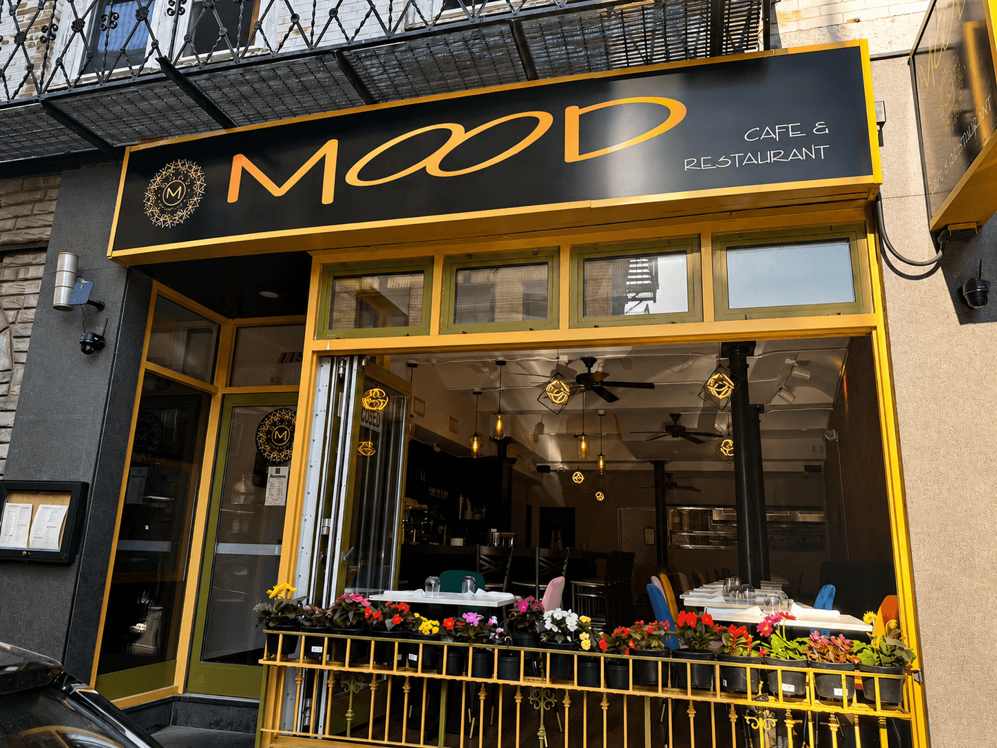 Mood Restaurant & Cafe