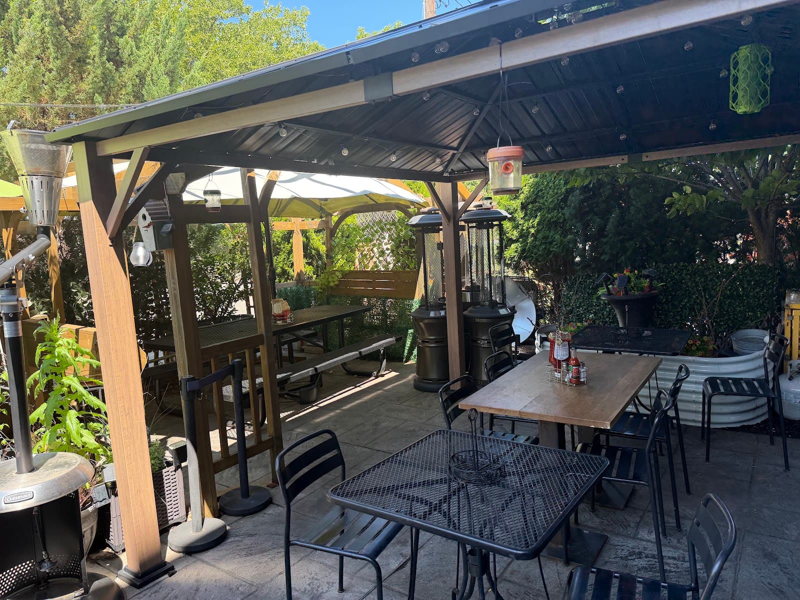 Evergreen Eatery & Cafe