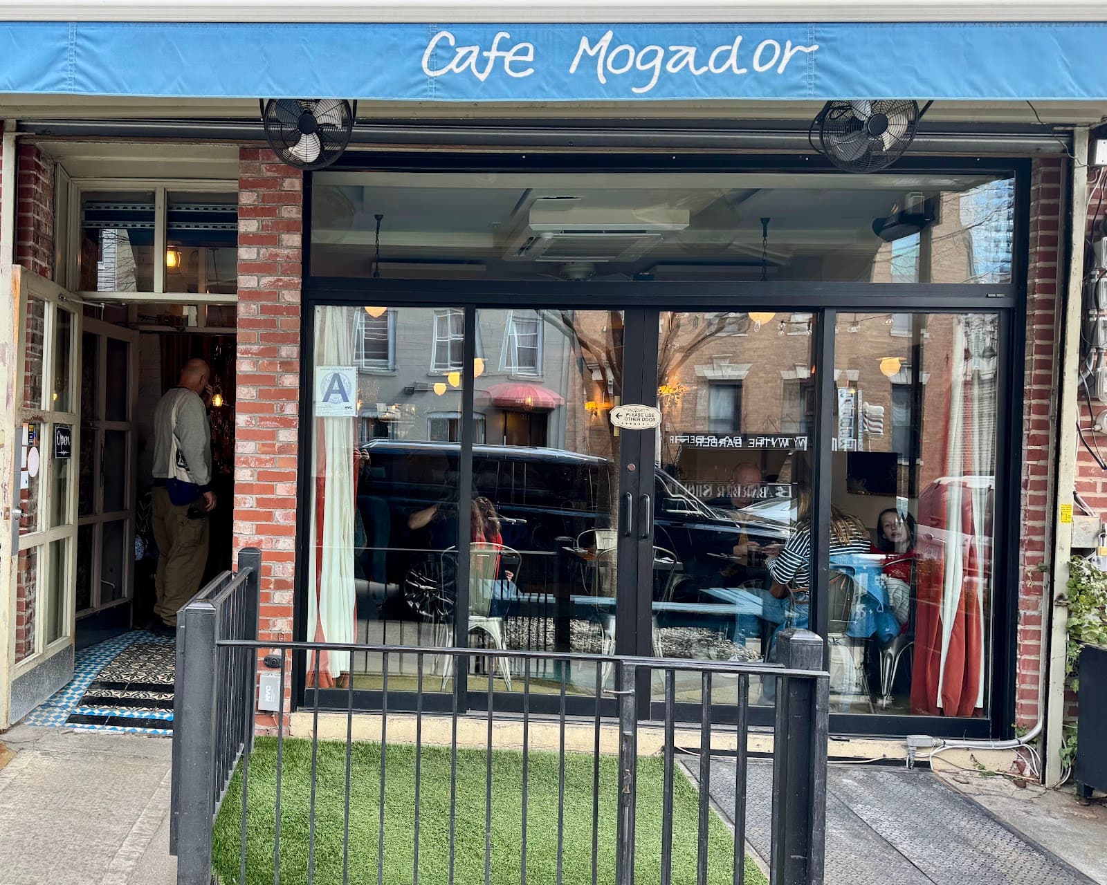 Cafe Mogador