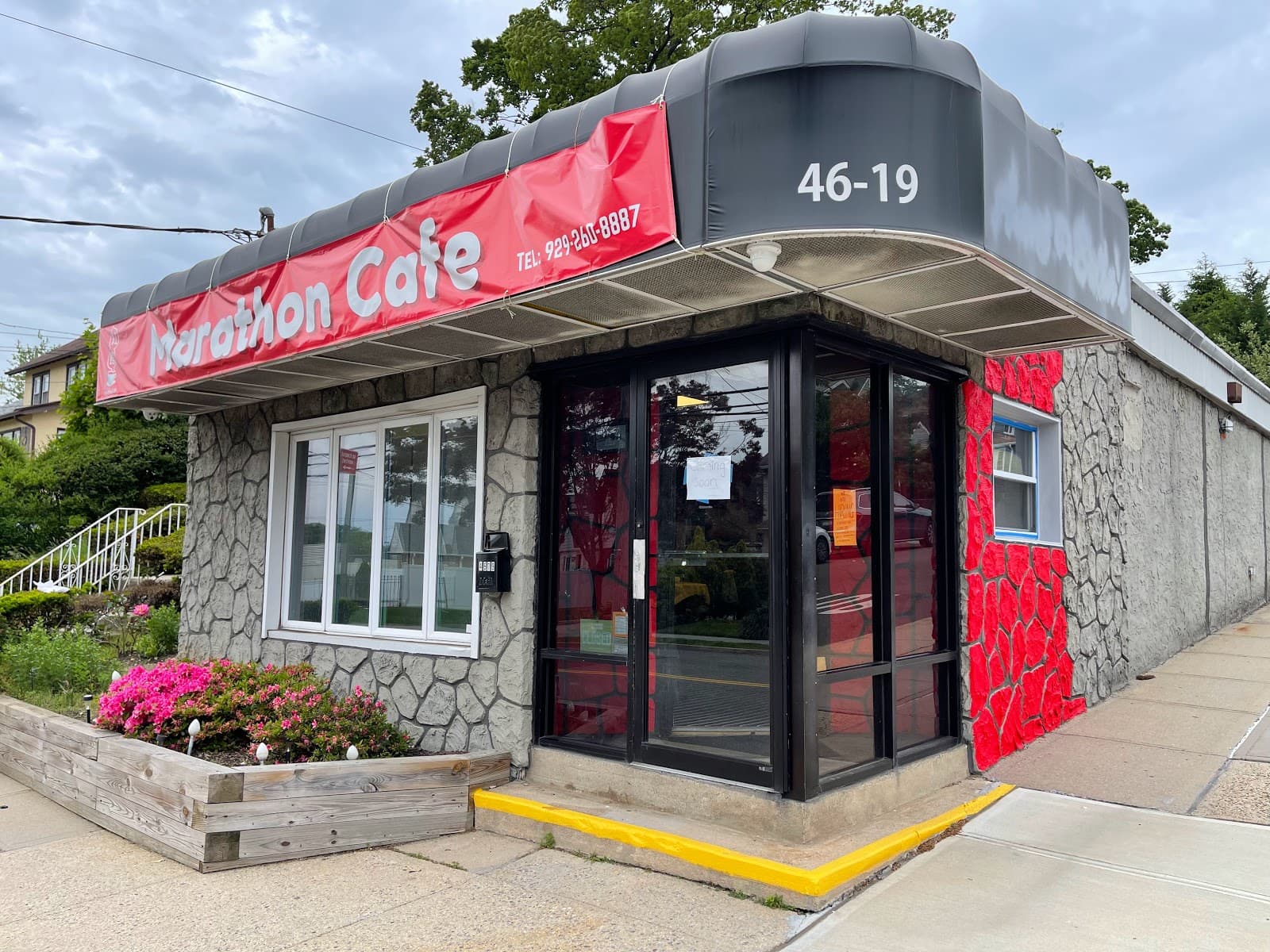 MARATHON CAFE