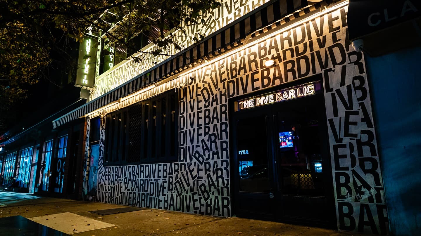 Dive Bar LIC