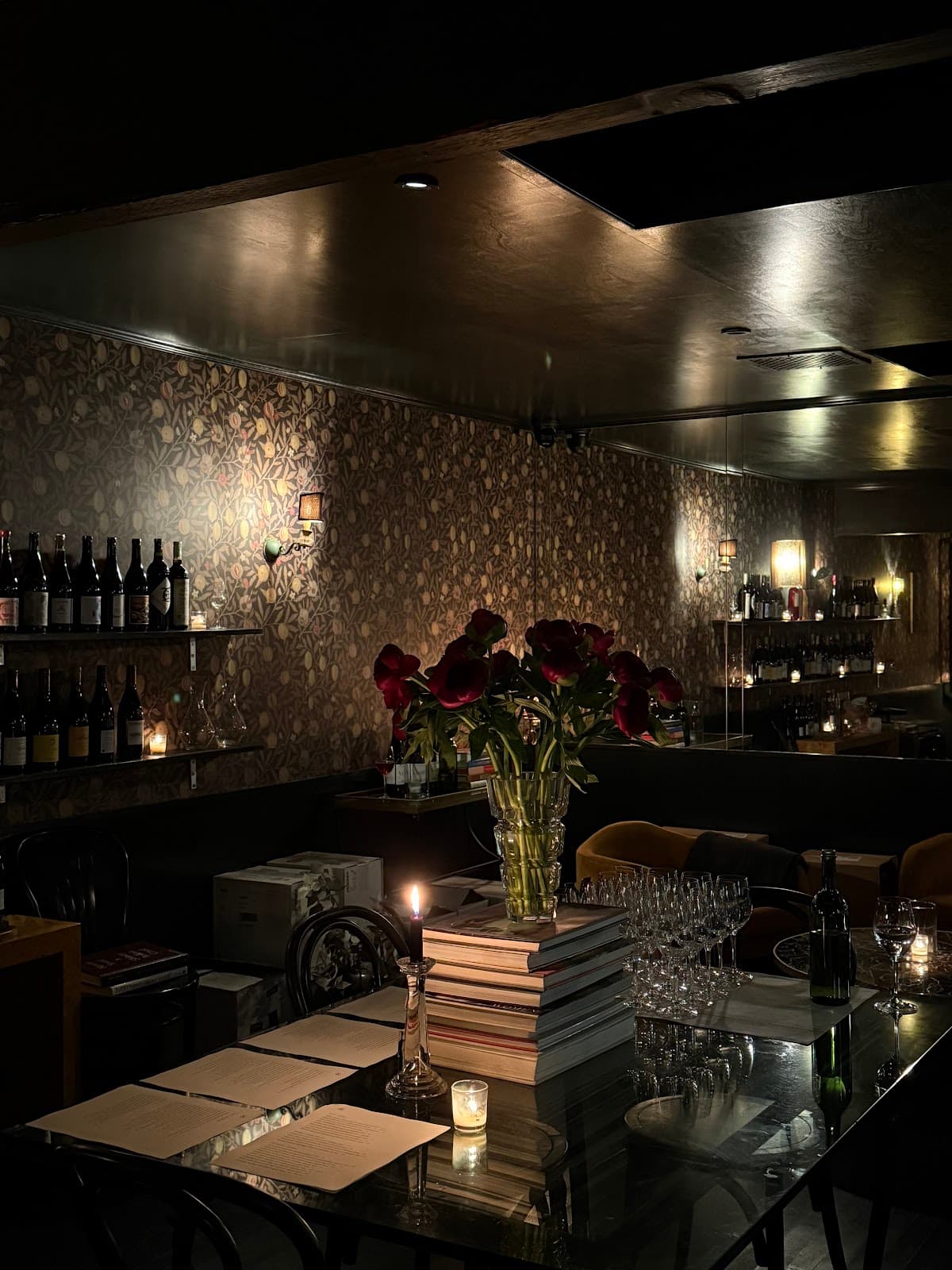 lolo wine bar