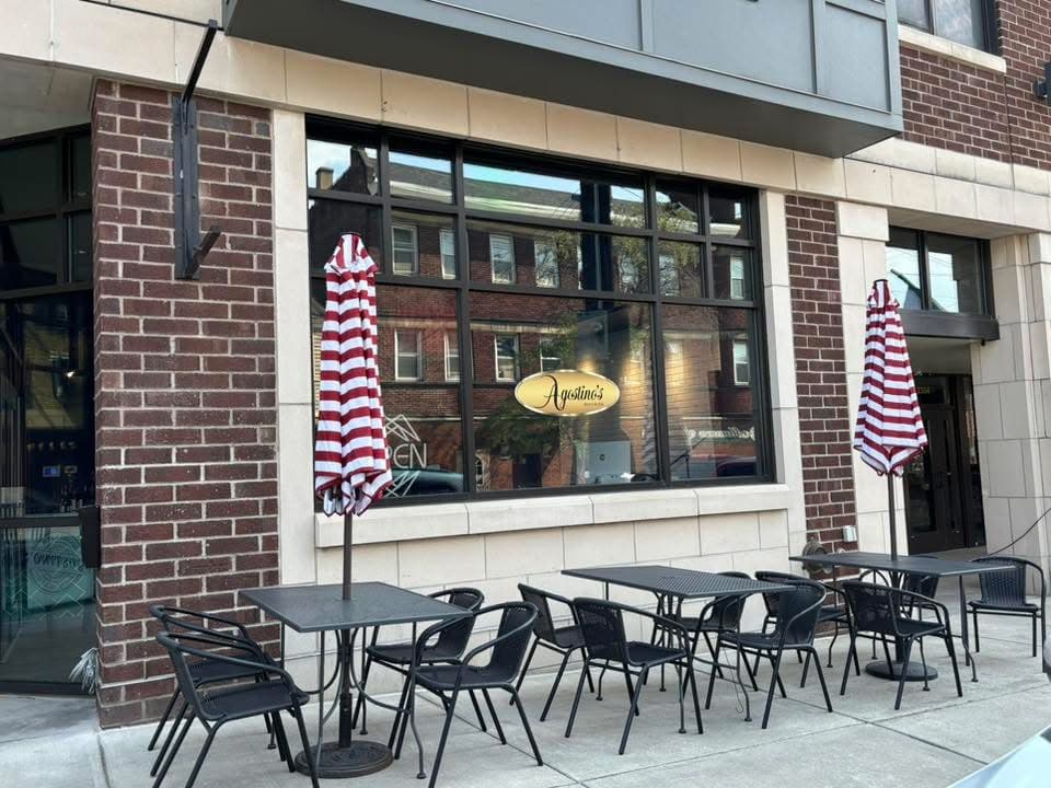 Agostino's Bistro & Pub