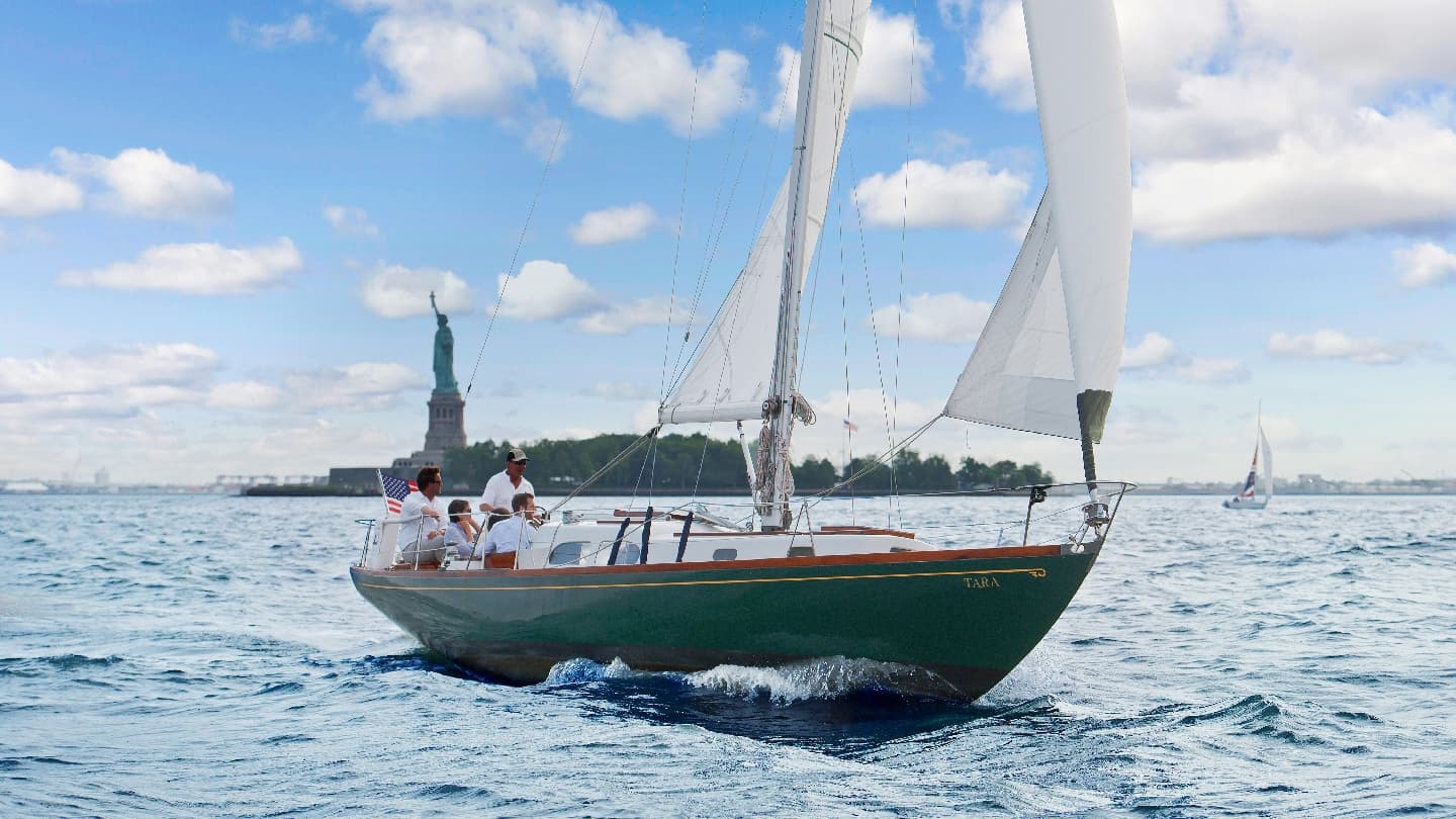Tribeca Sailing
